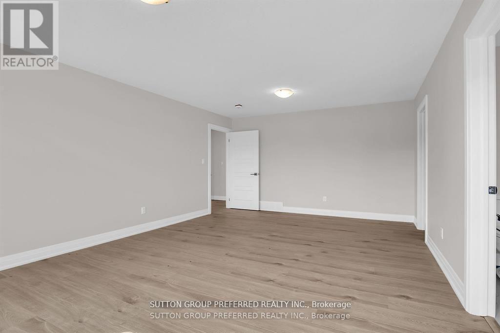 186 Leitch Street Property Photo 20