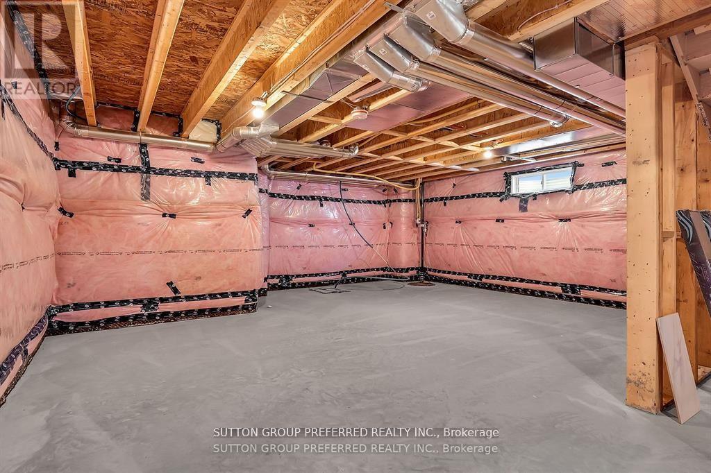 186 Leitch Street Property Photo 33