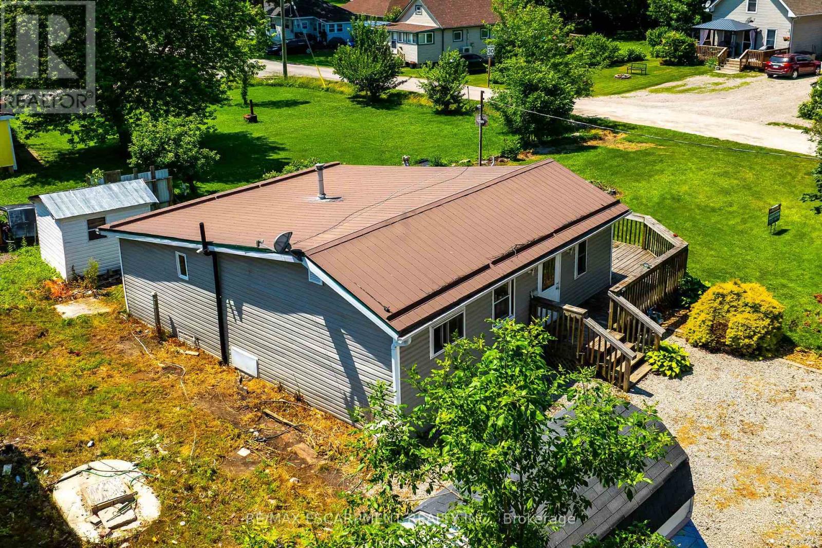 19 BARBARA DRIVE Property Photo 1