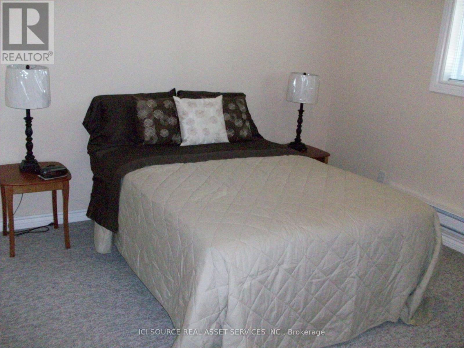 4434 Leader Lane Property Photo 6