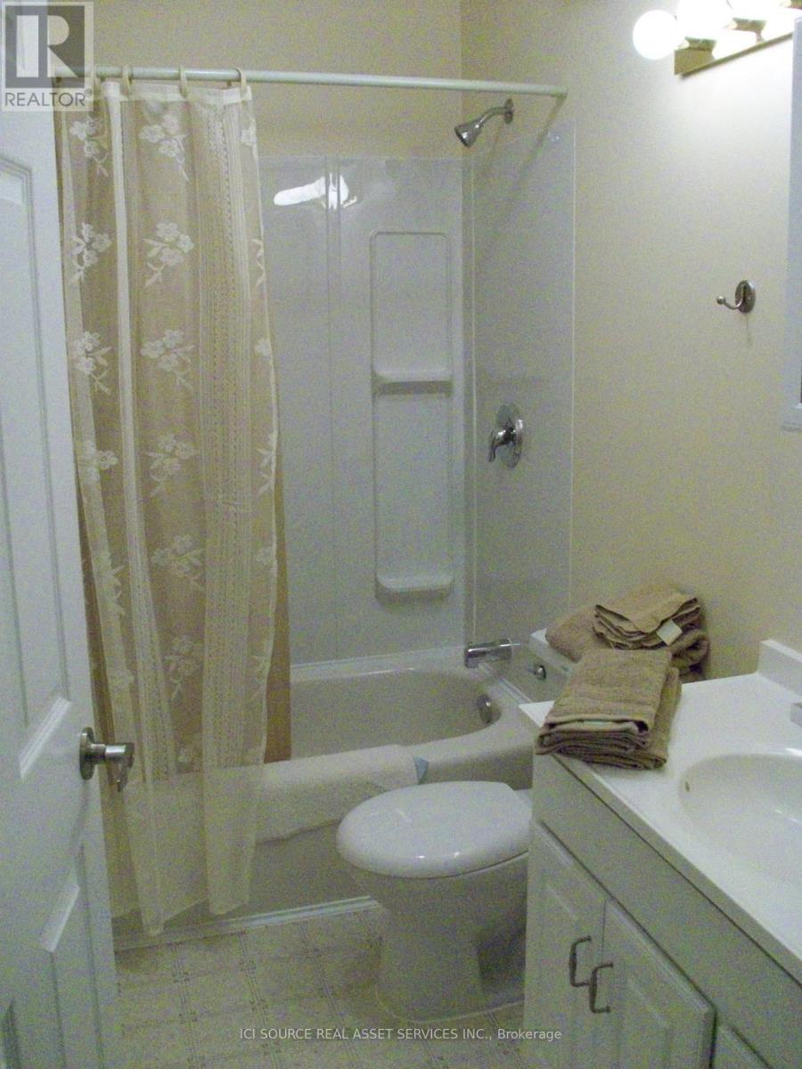 4434 Leader Lane Property Photo 7