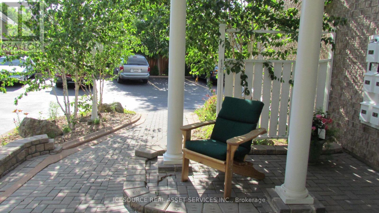 4434 Leader Lane Property Photo 13