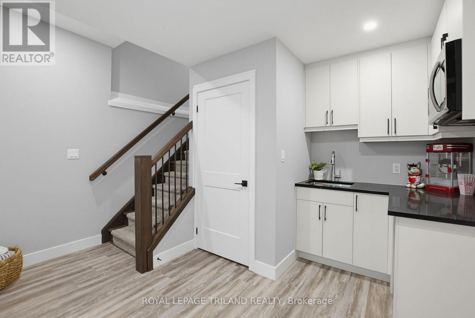 14 - 3557 Colonel Talbot Road Property Photo 30