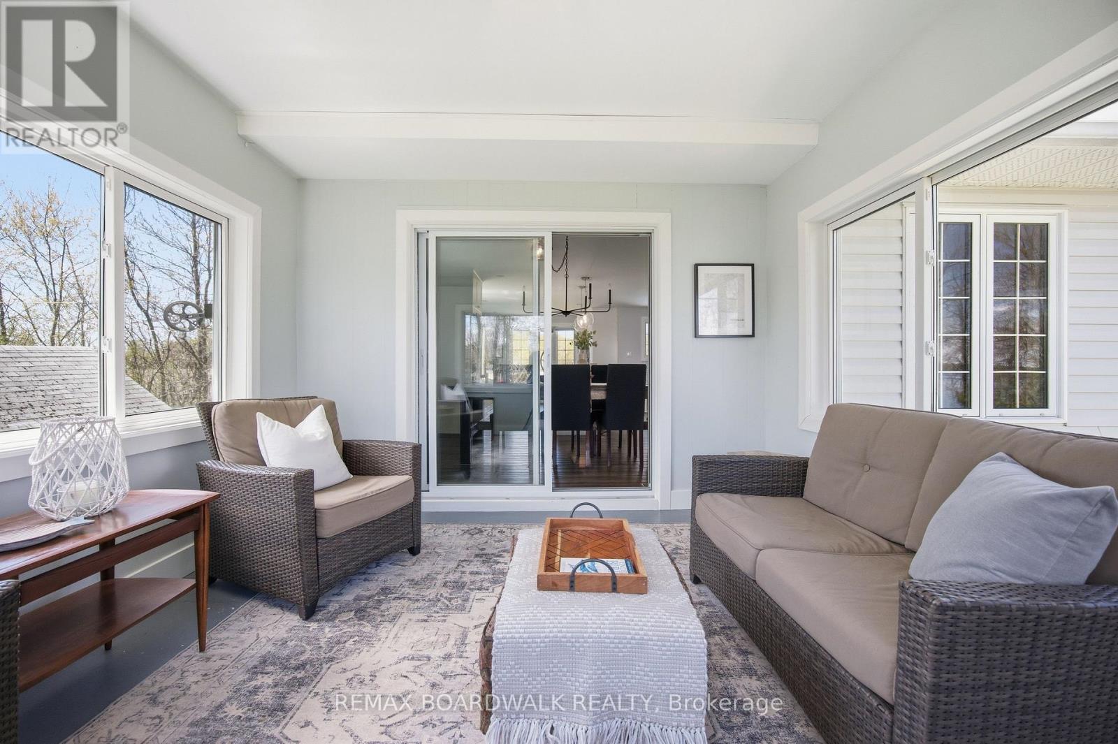 100 Mcculloughs Landing Property Photo 15