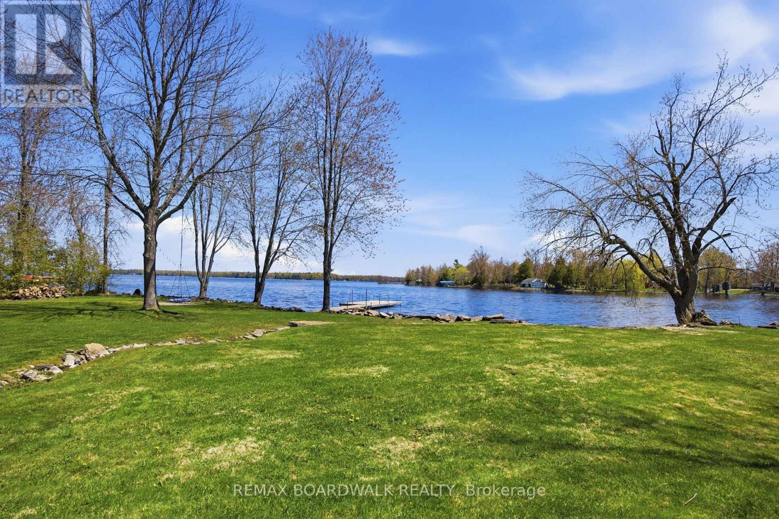 100 Mcculloughs Landing Property Photo 29