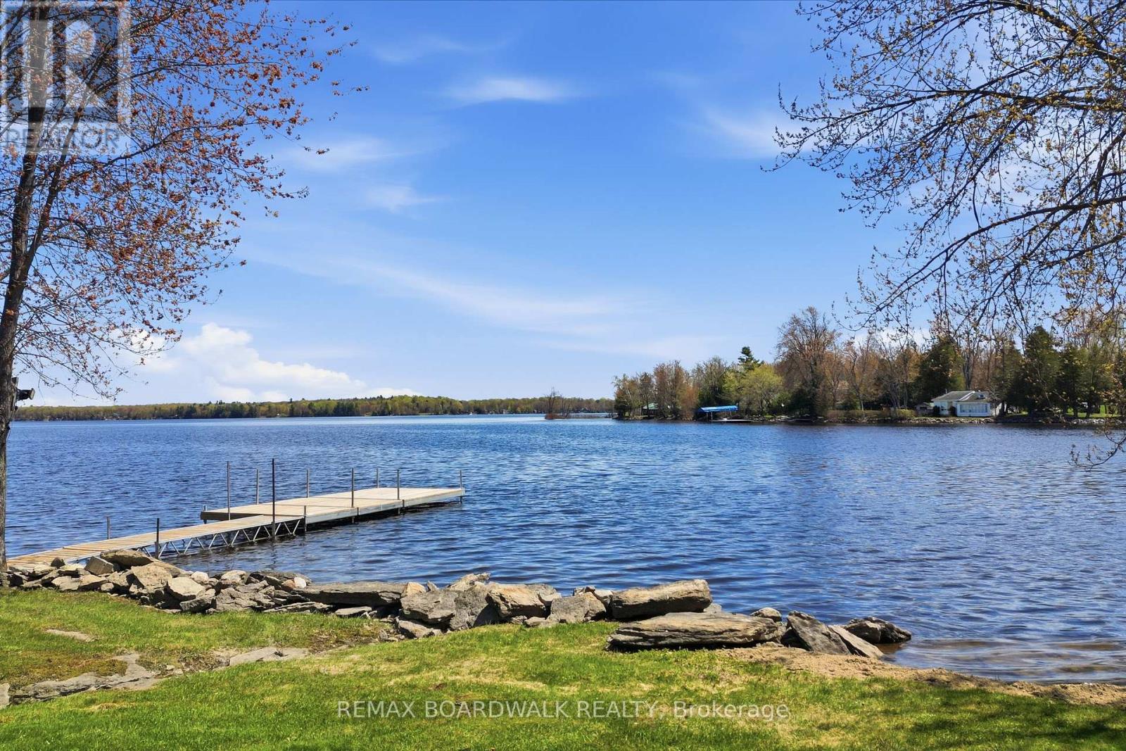 100 Mcculloughs Landing Property Photo 30