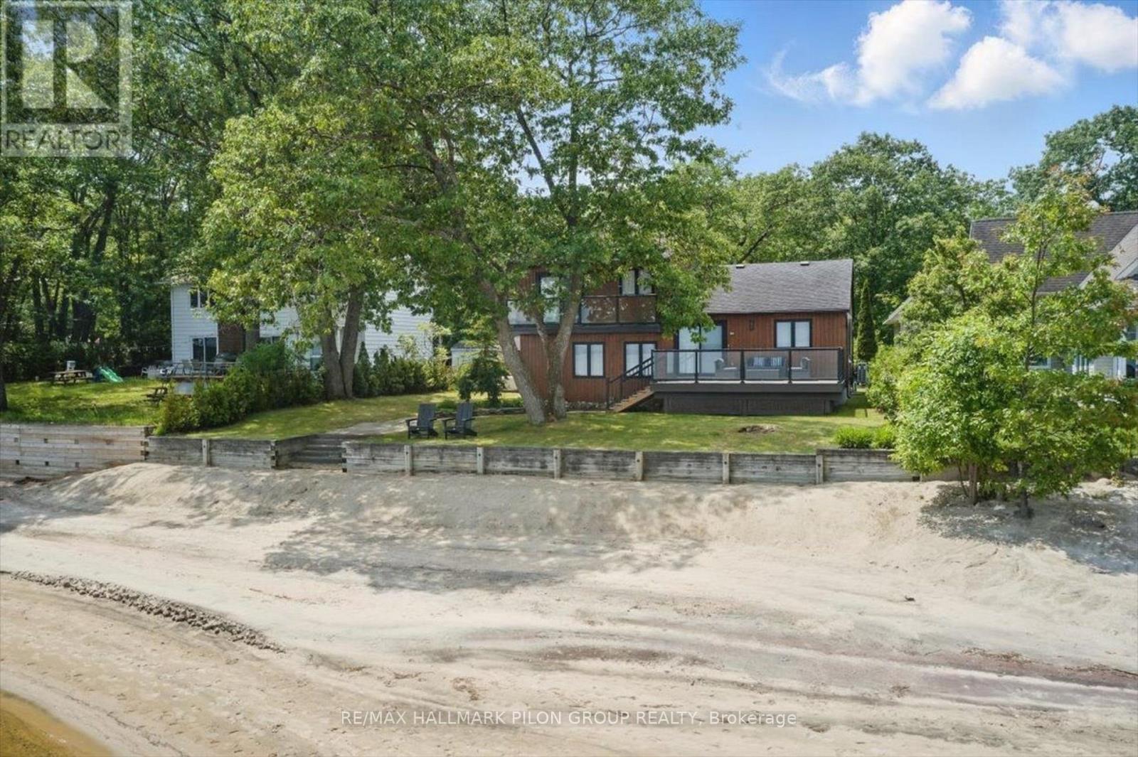 584 Bayview Drive Property Photo 32