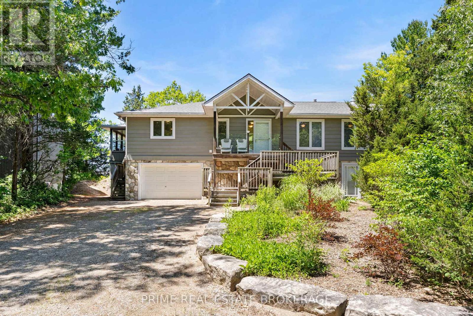 9856 Huron Place Property Photo 7