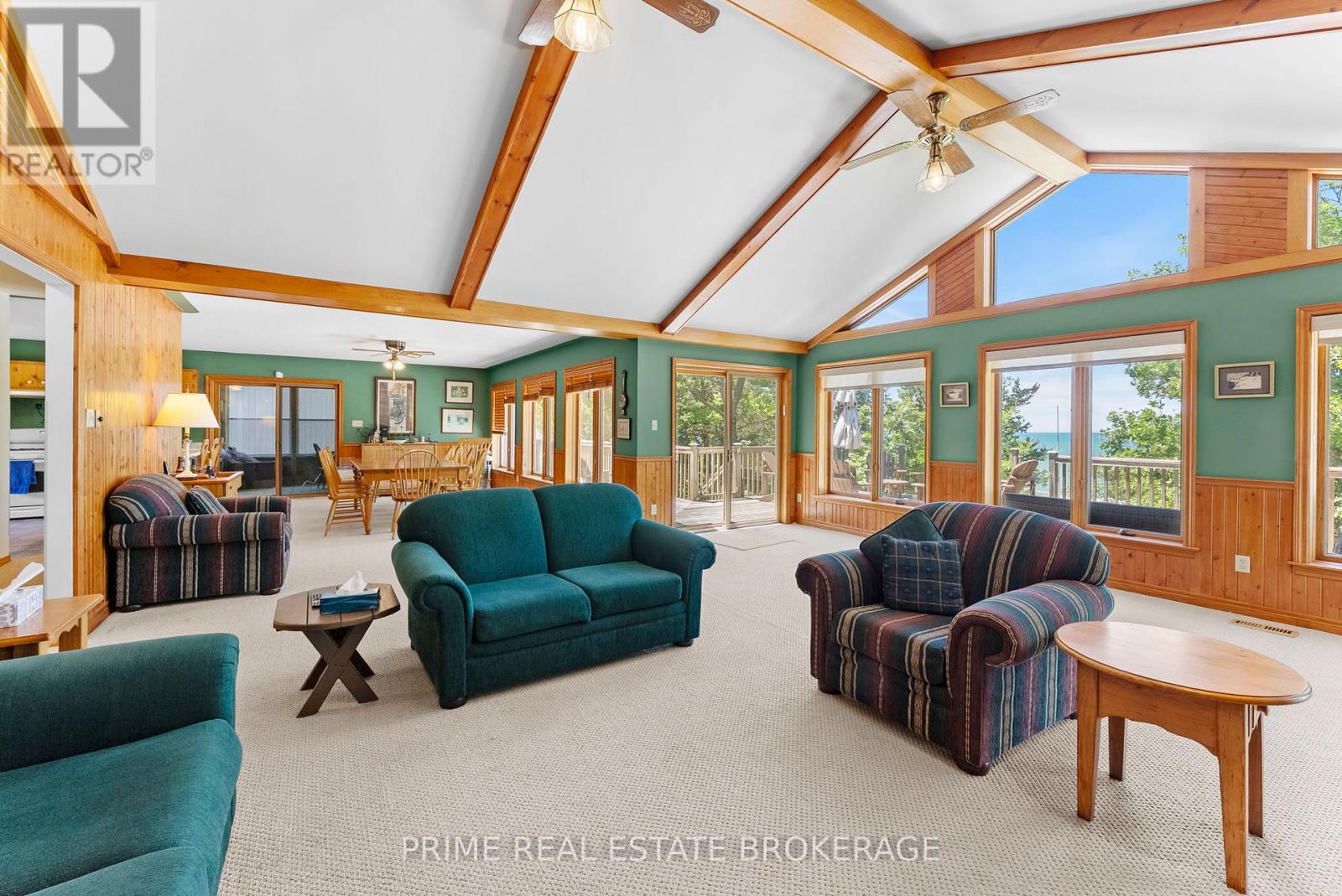 9856 Huron Place Property Photo 15
