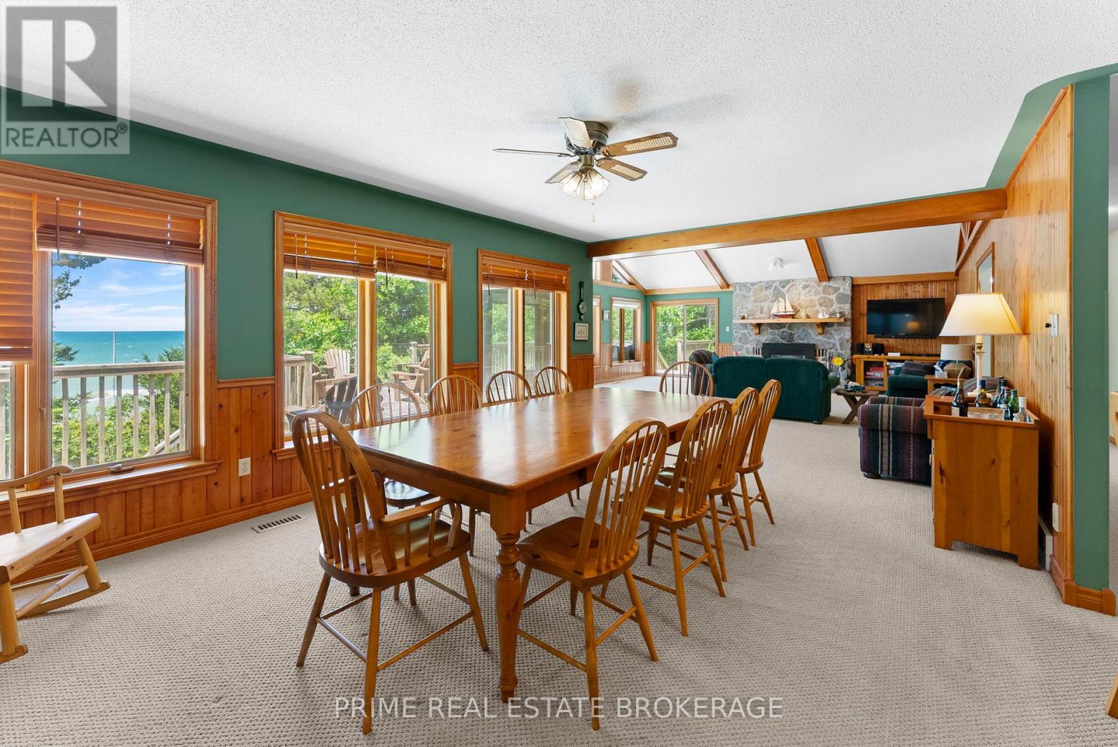 9856 Huron Place Property Photo 16