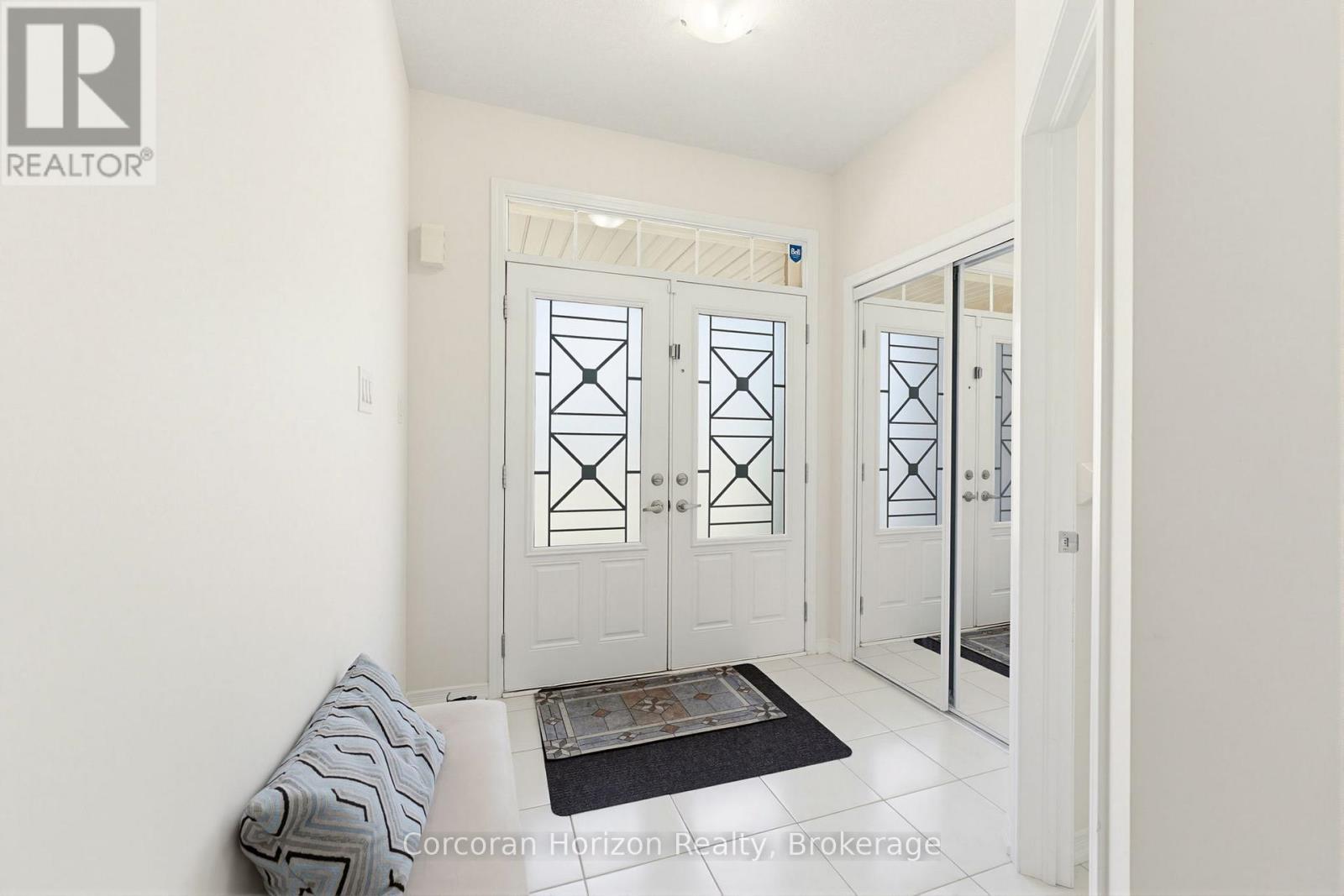 Upper - 9 Price Street Property Photo 6