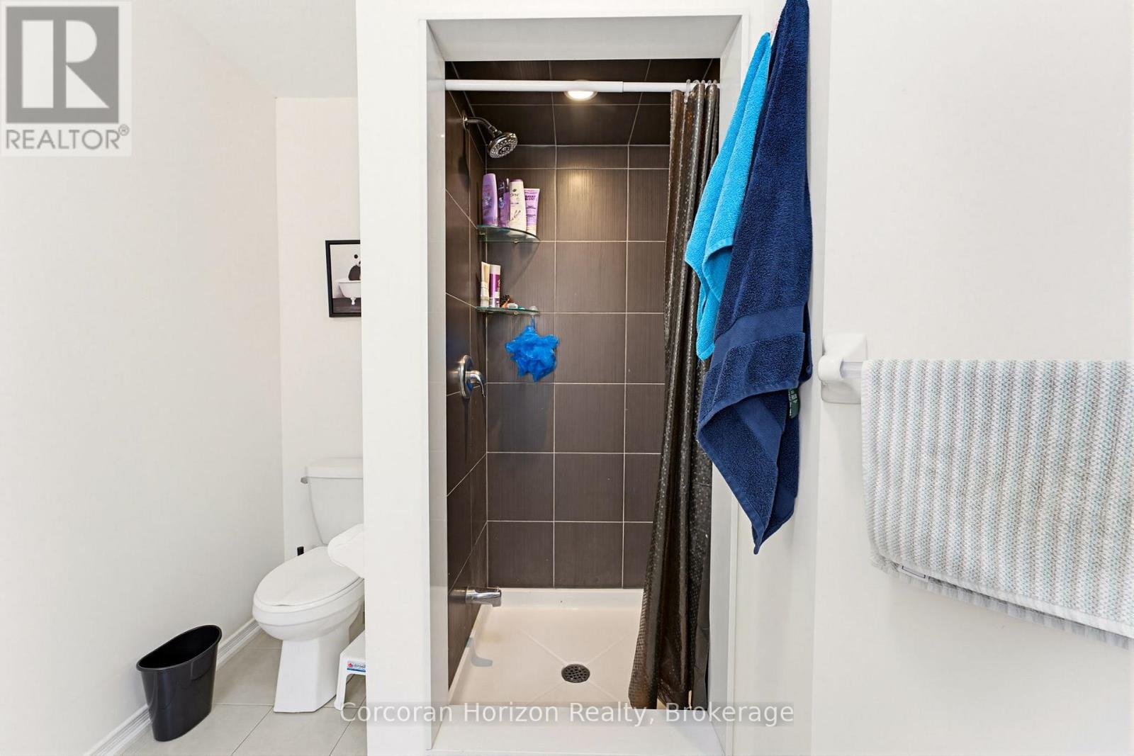 Upper - 9 Price Street Property Photo 22
