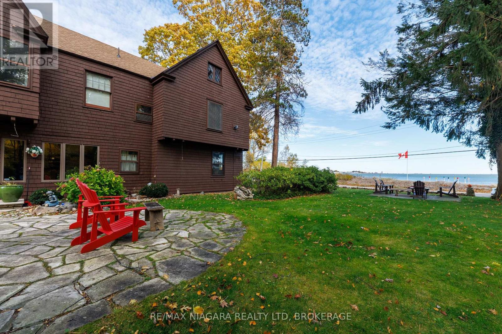 725 Point Abino Road S Property Photo 4
