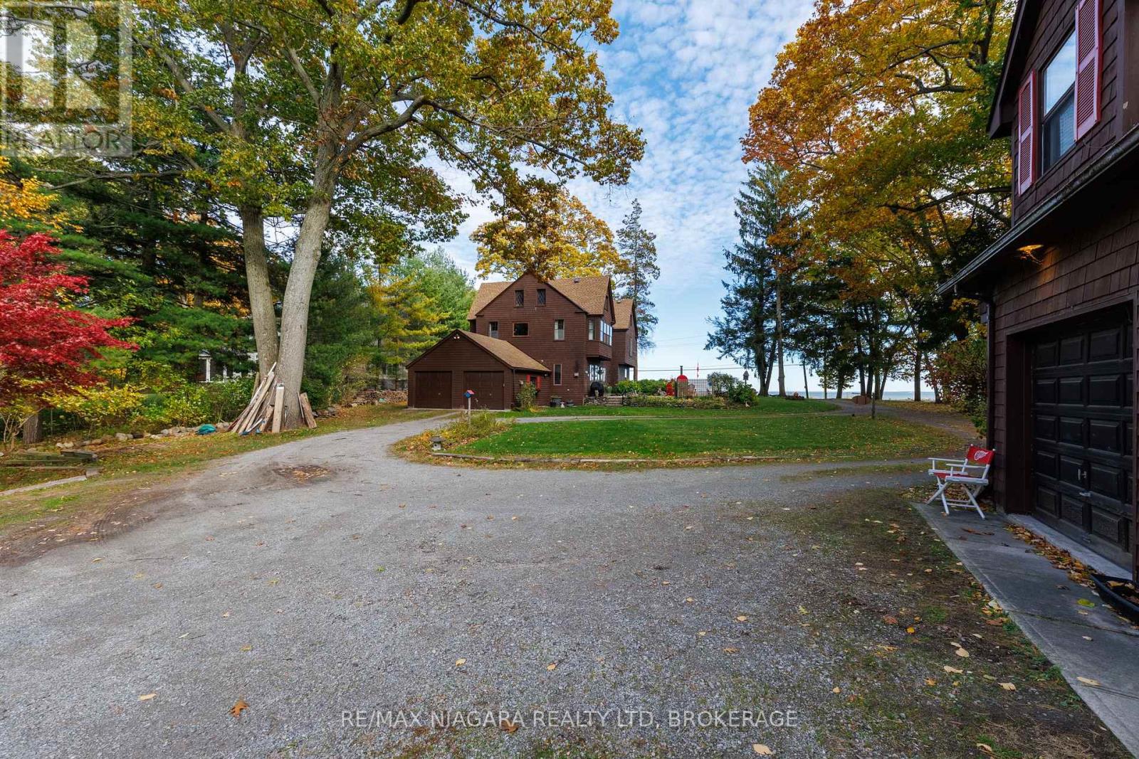 725 Point Abino Road S Property Photo 5