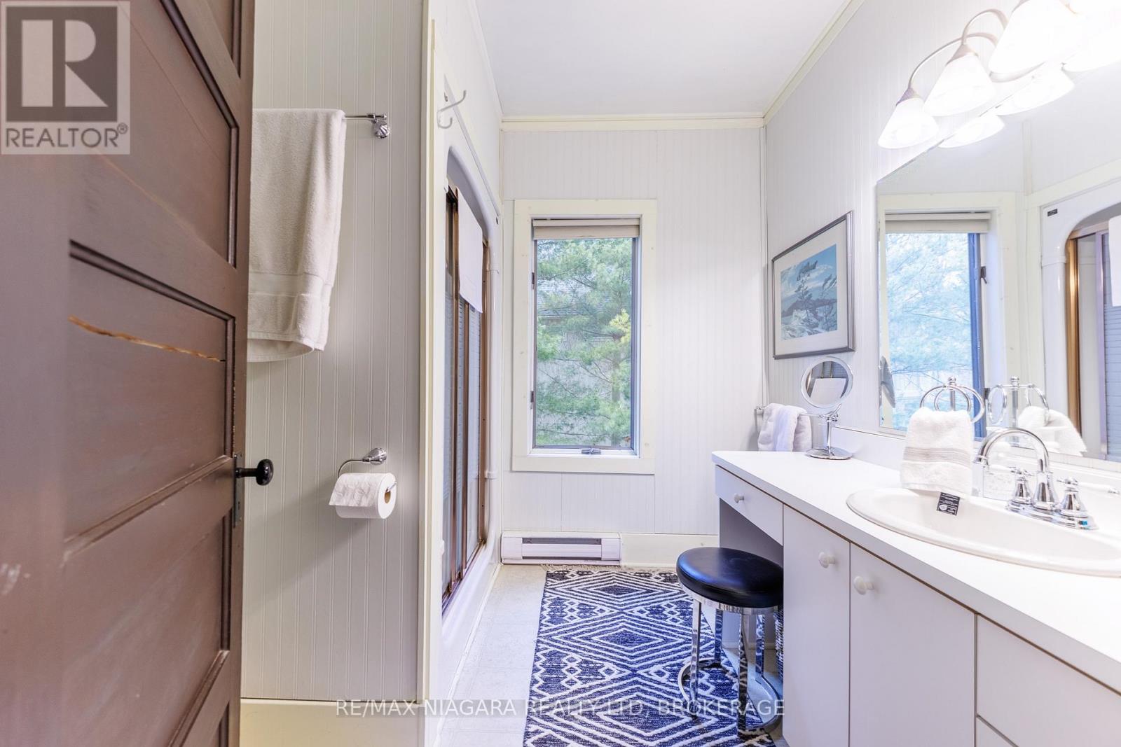 725 Point Abino Road S Property Photo 26