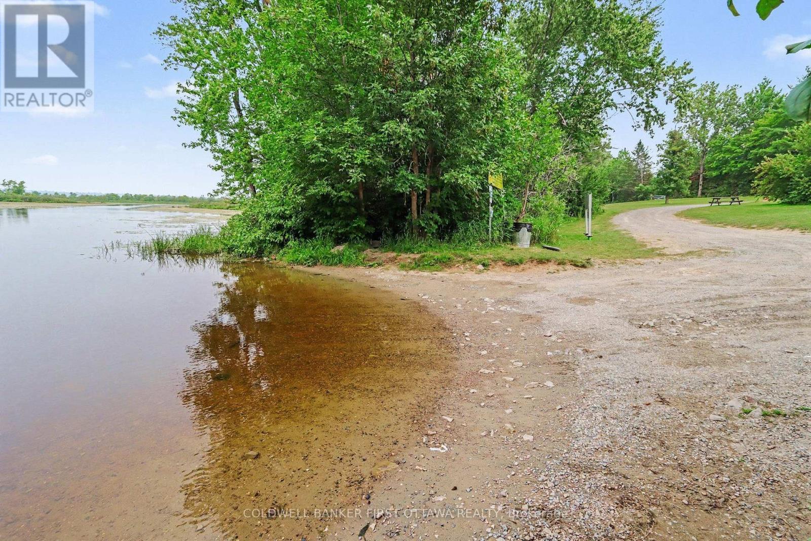 000 Drummond Concession 9a Road Property Photo 12