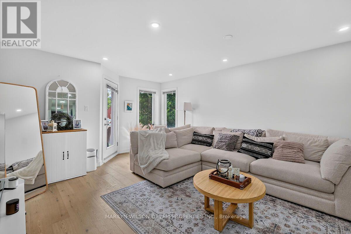 D - 4522 Innes Road Property Photo 6