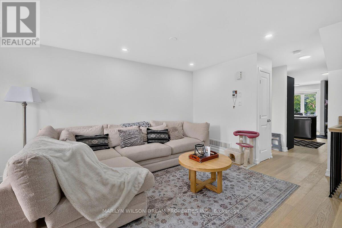 D - 4522 Innes Road Property Photo 7