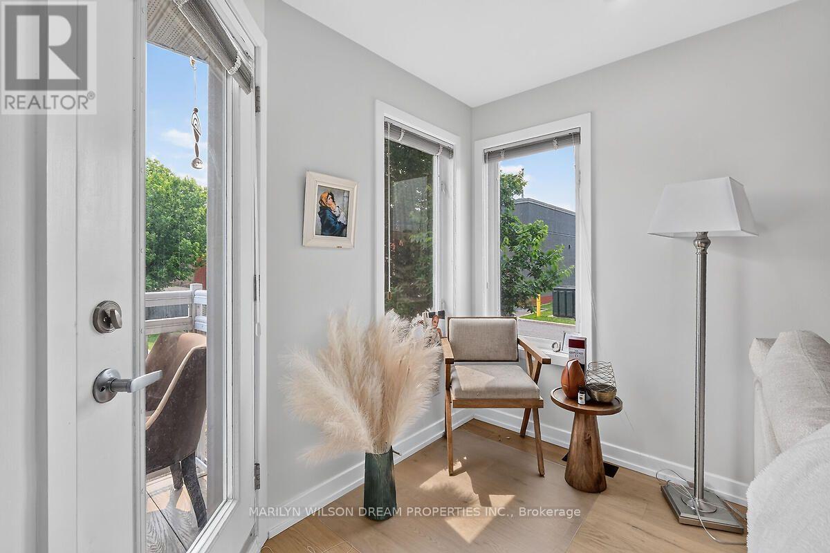 D - 4522 Innes Road Property Photo 9