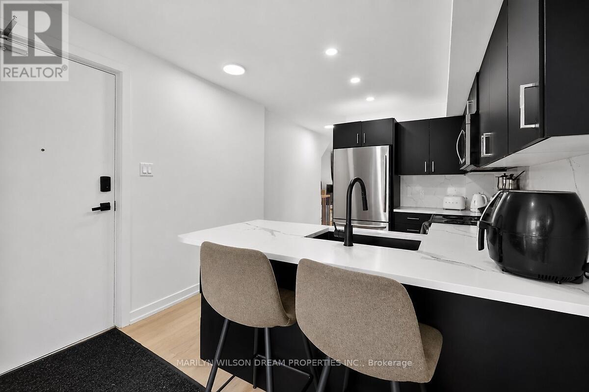 D - 4522 Innes Road Property Photo 15