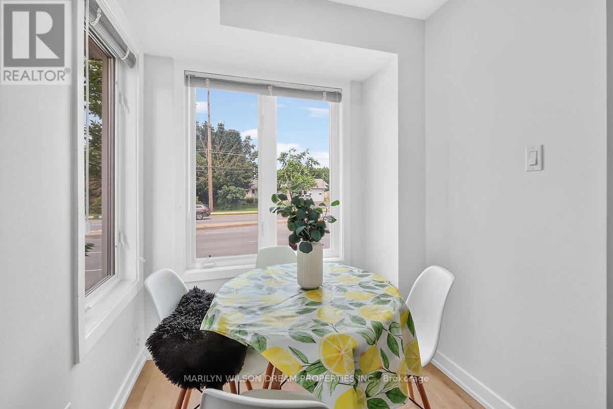 D - 4522 Innes Road Property Photo 17