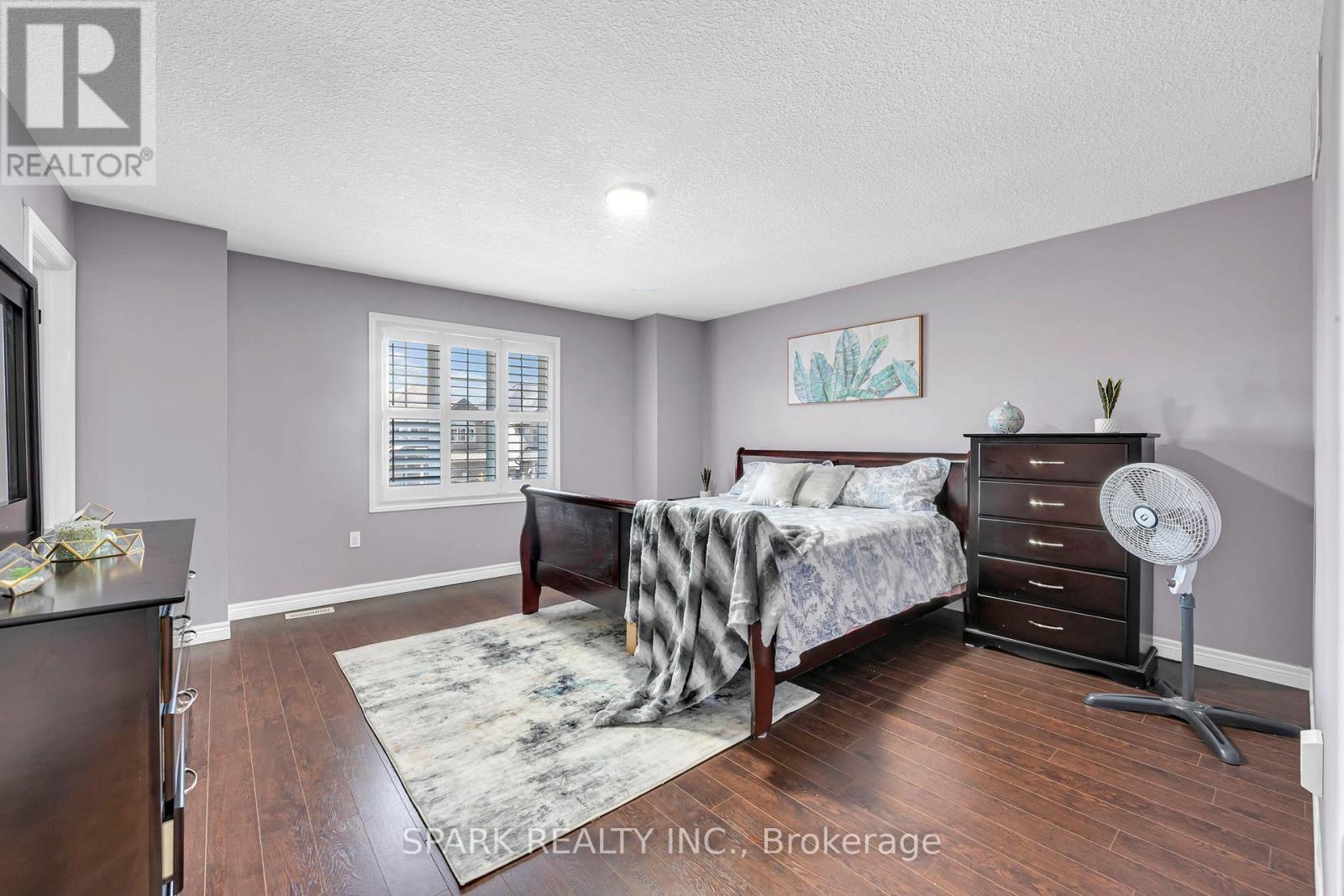 4 Cutts Crescent Property Photo 11