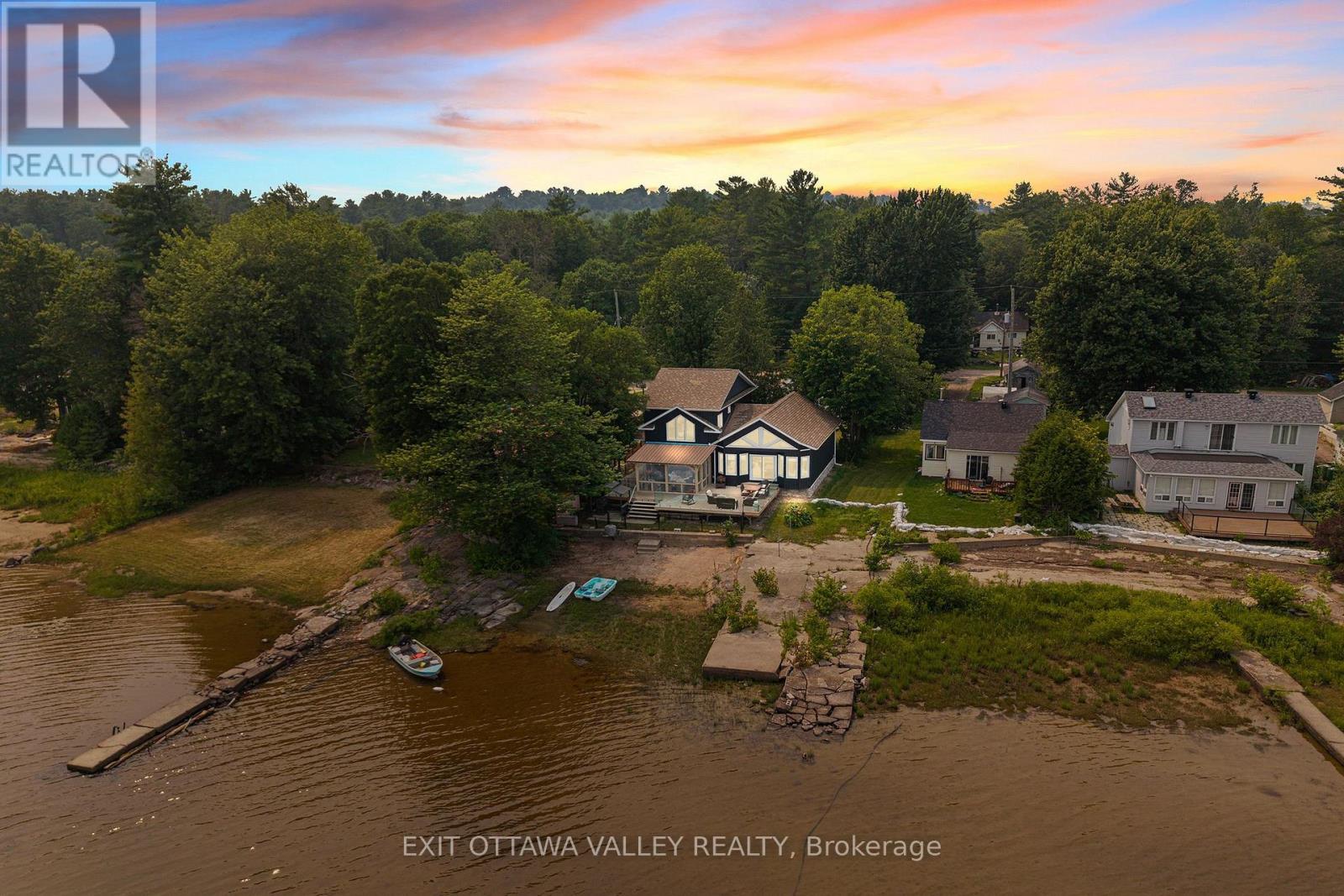 502b Macgregor Bay Trail Property Photo 1