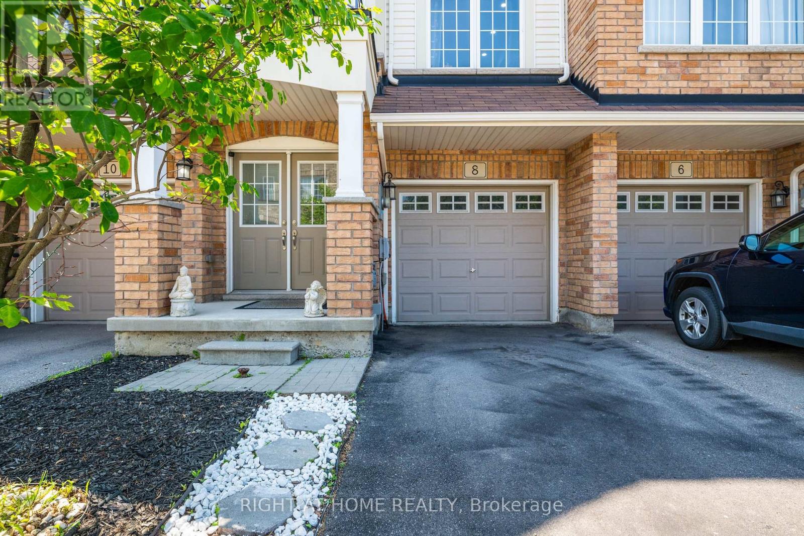 8 Kenridge Terrace Property Photo 9