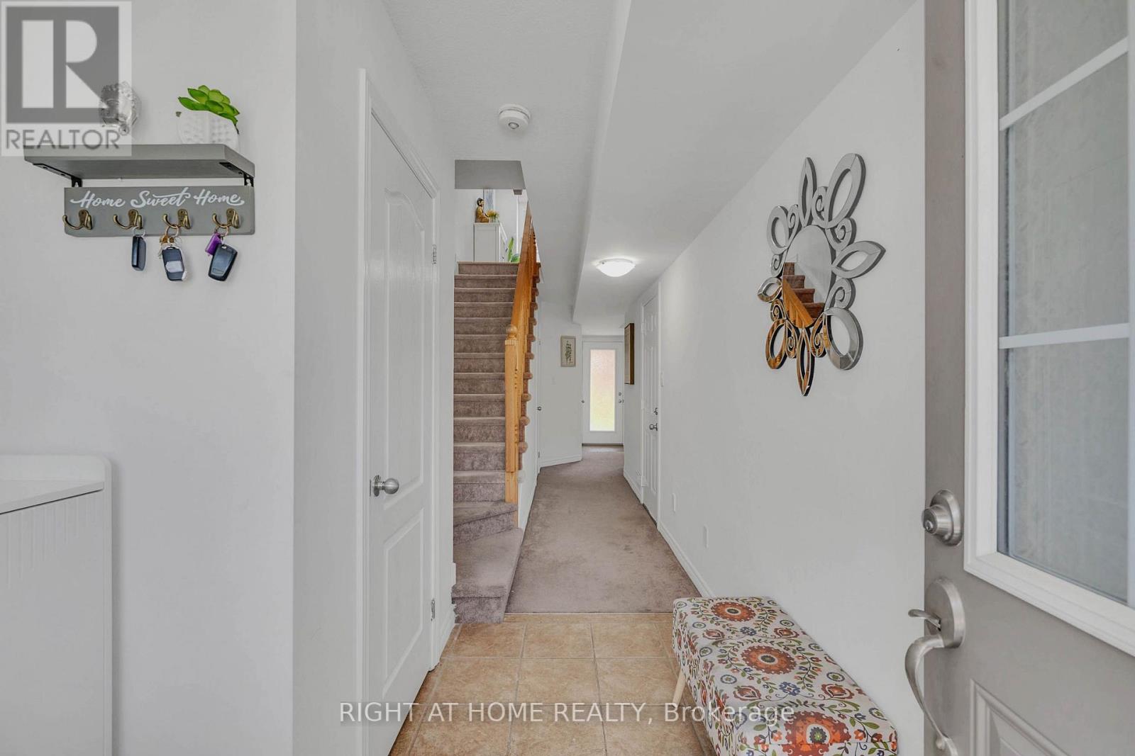 8 Kenridge Terrace Property Photo 11