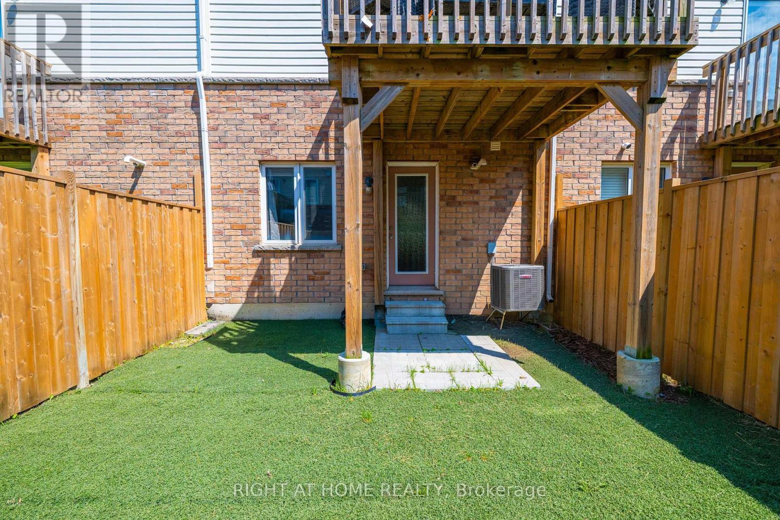 8 Kenridge Terrace Property Photo 40