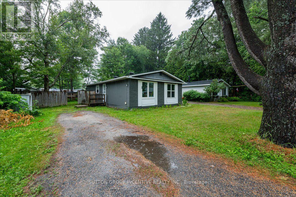 159 TORONTO STREET Property Photo 1