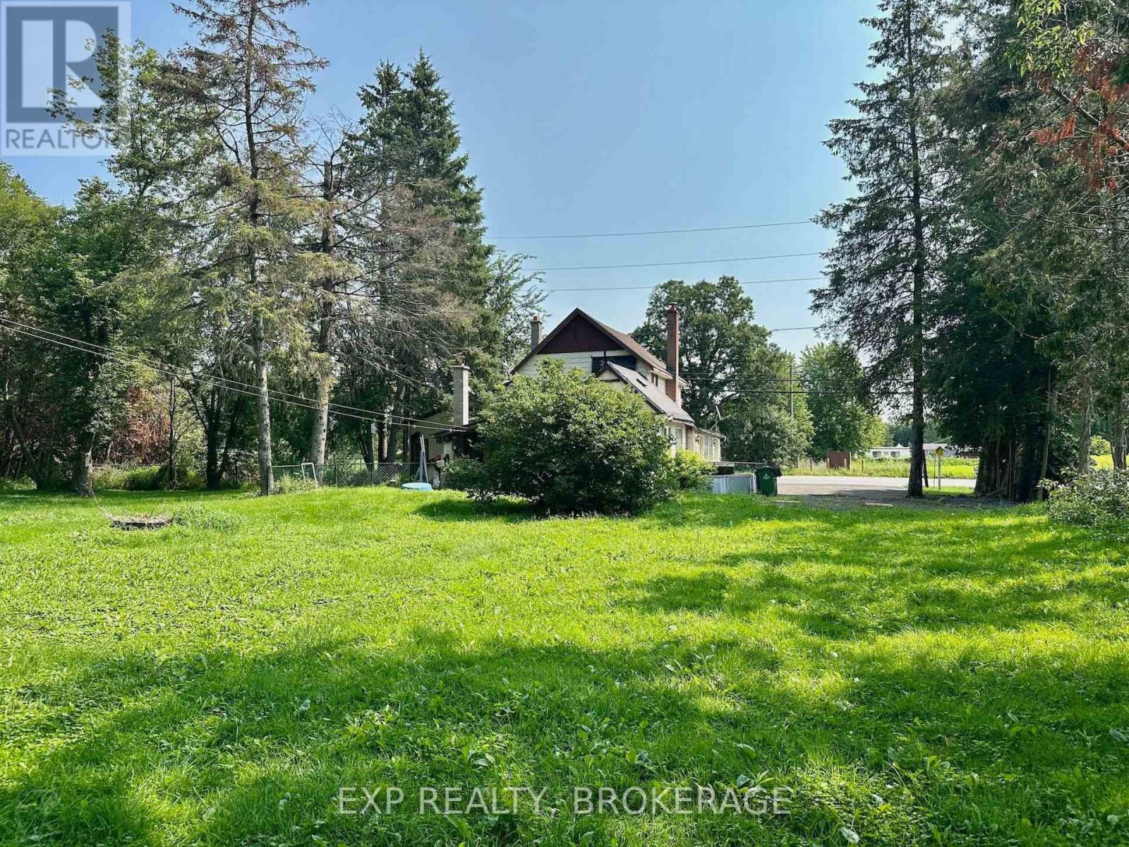 2295 Sydenham Road Property Photo 20
