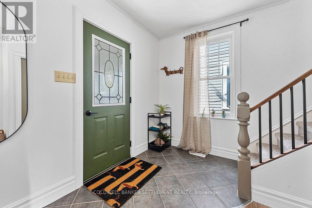 73 Craig Street Property Photo 6