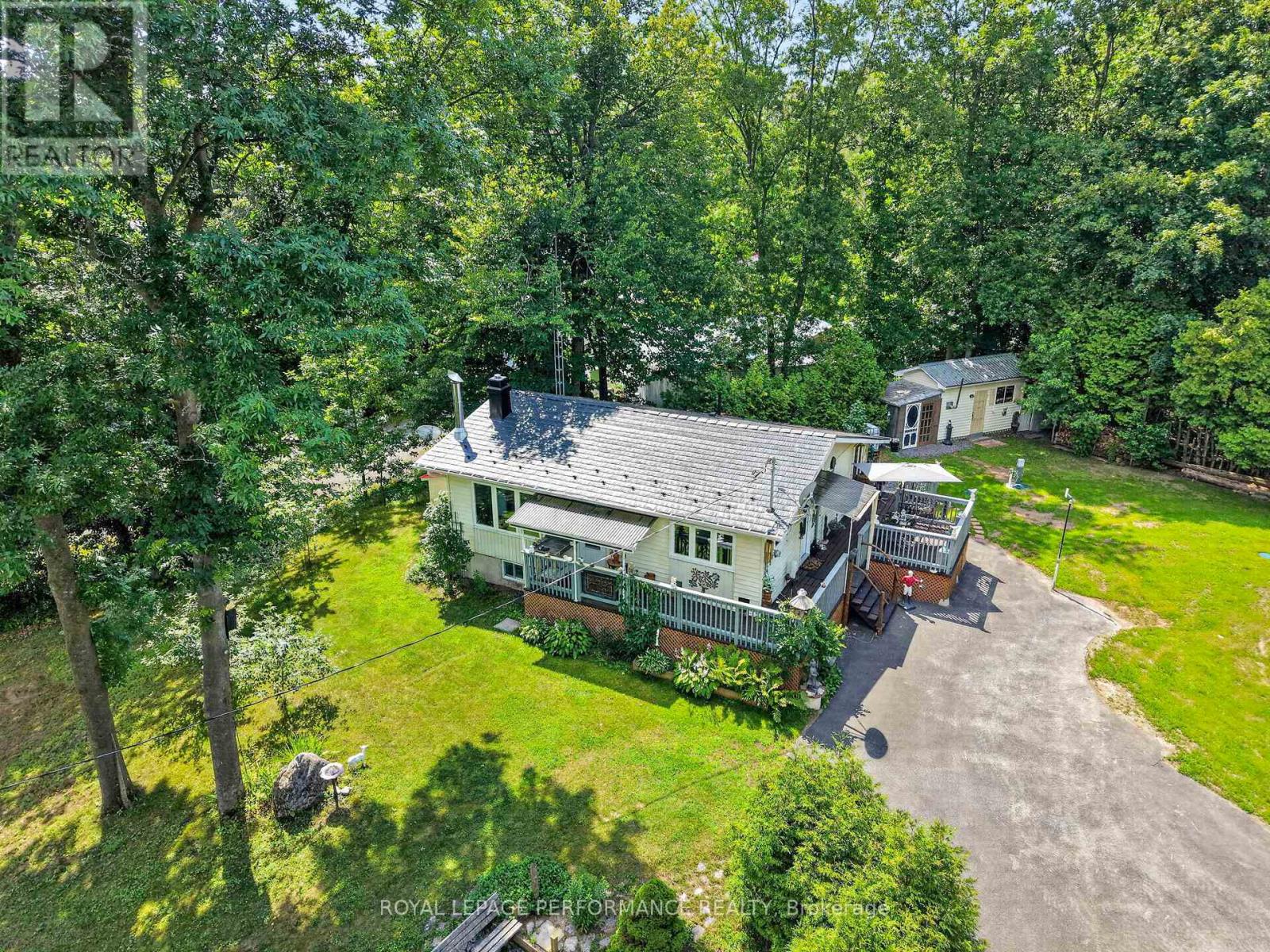 22197 Parkhill Circle Property Photo 1