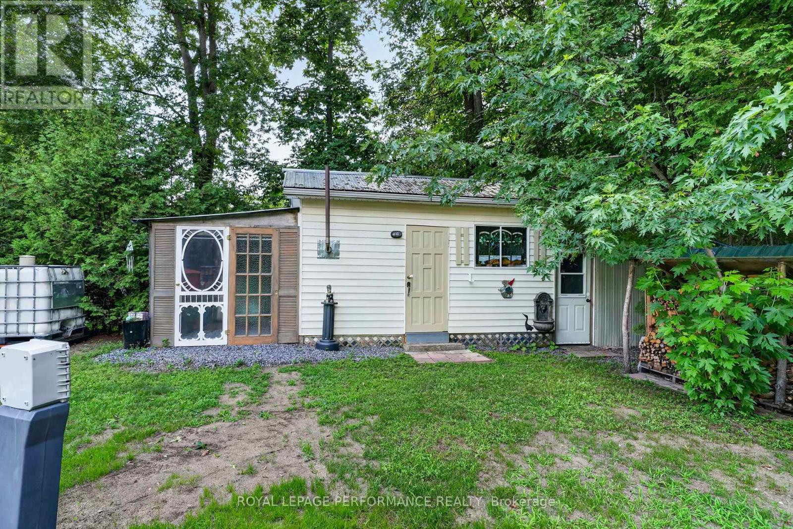 22197 Parkhill Circle Property Photo 39