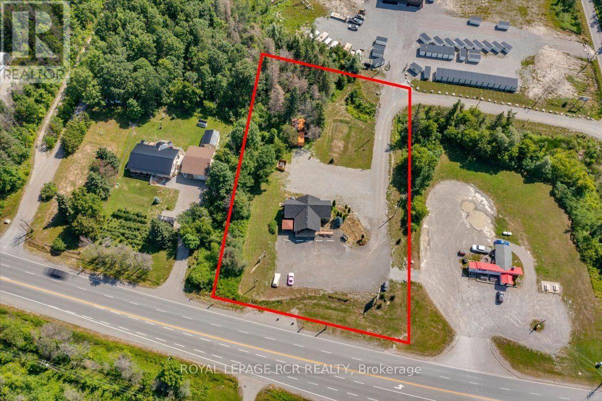 11 Pine Point Cottage Road Property Photo 8