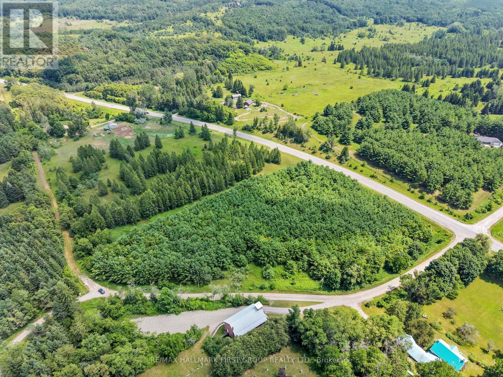 Land At 520 North Bethesda Road Property Photo 2