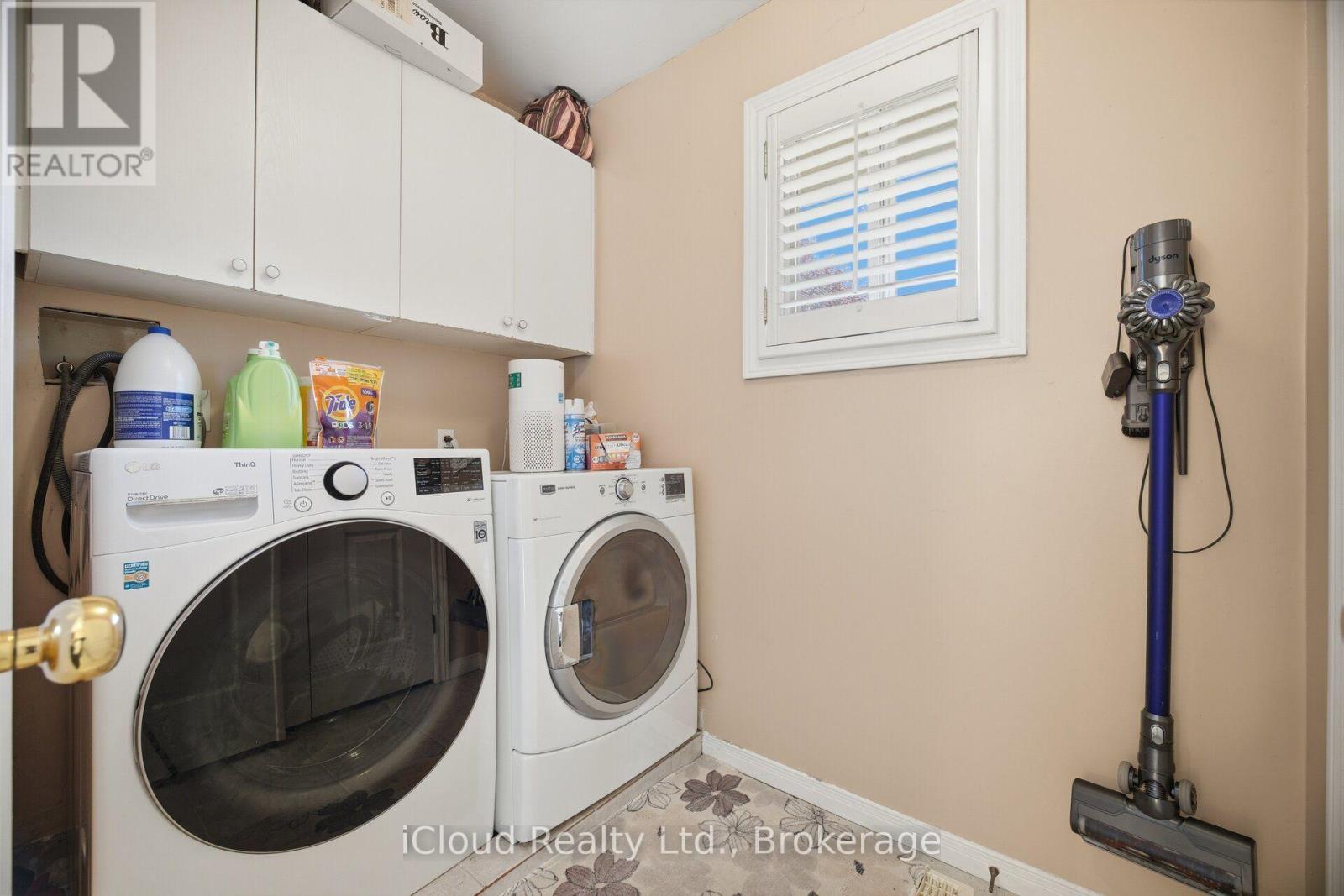 88 Southcreek Court Property Photo 25