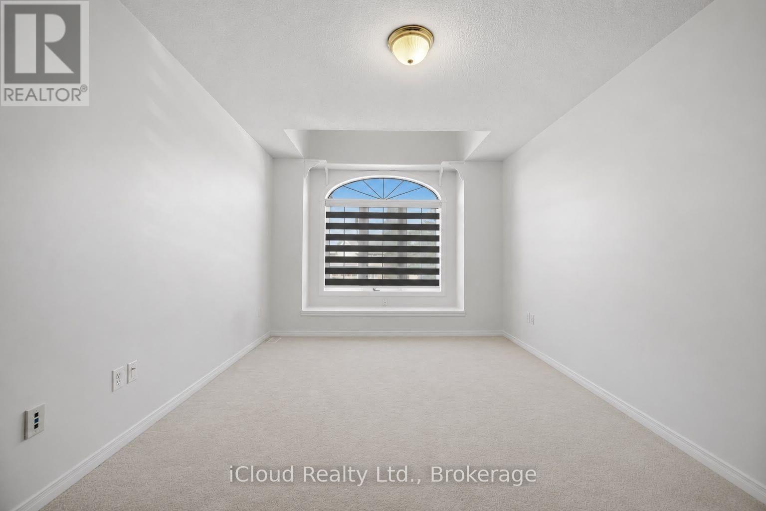 88 Southcreek Court Property Photo 34