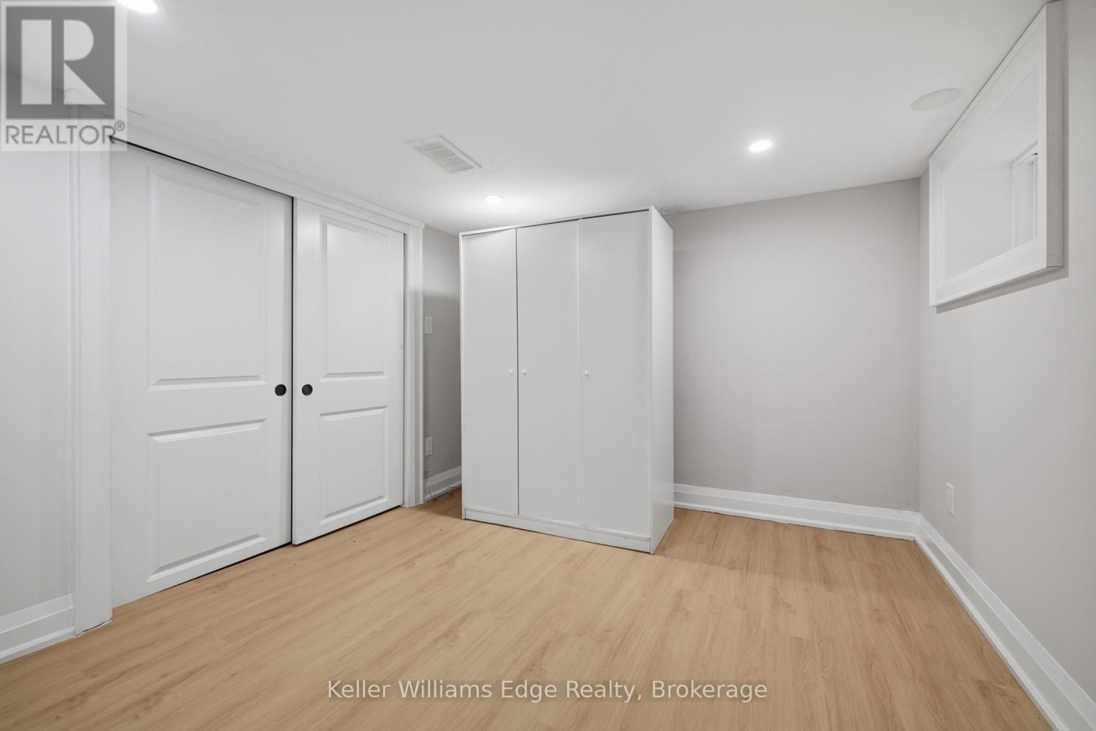 104 Rosslyn Avenue N Property Photo 20
