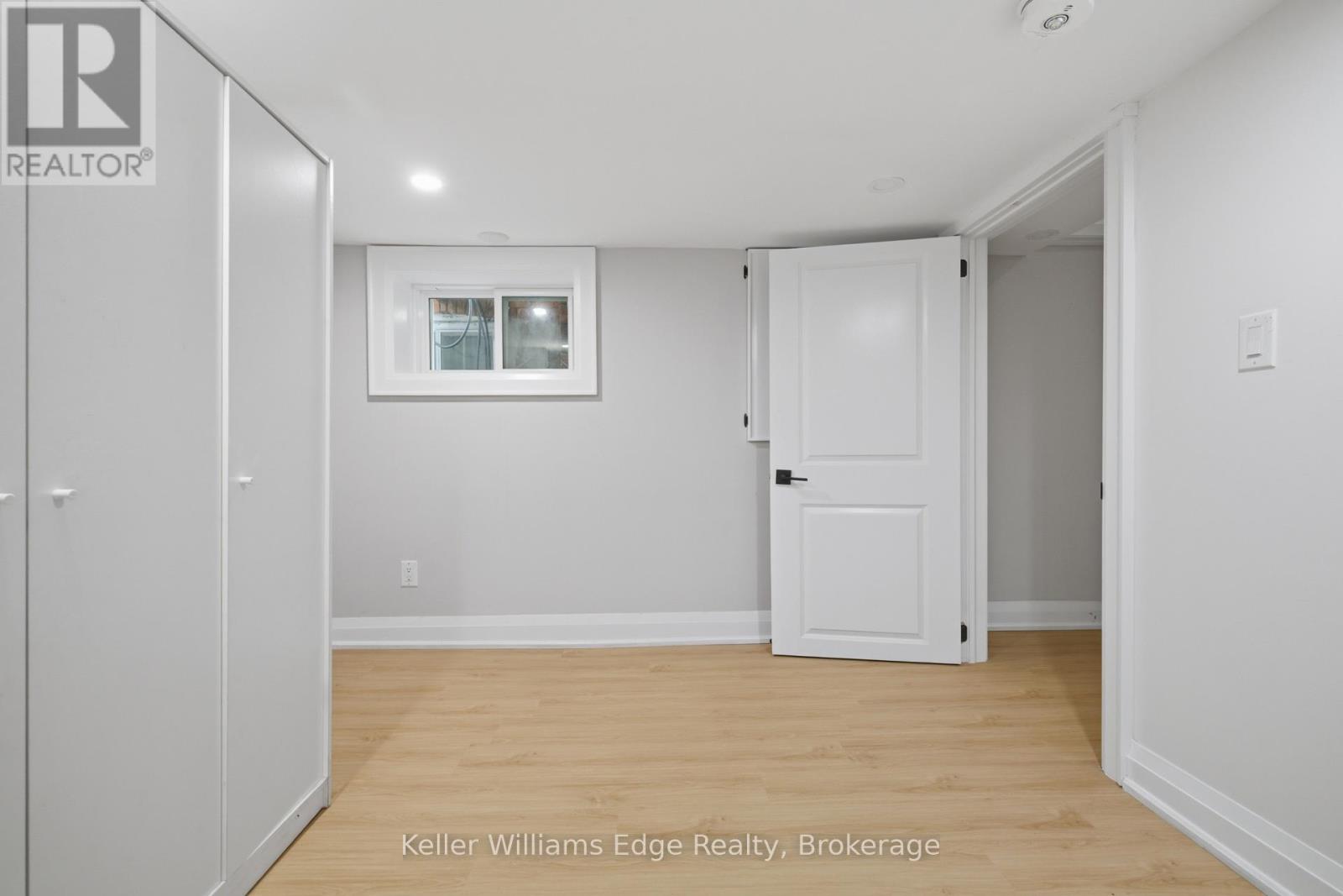 104 Rosslyn Avenue N Property Photo 21