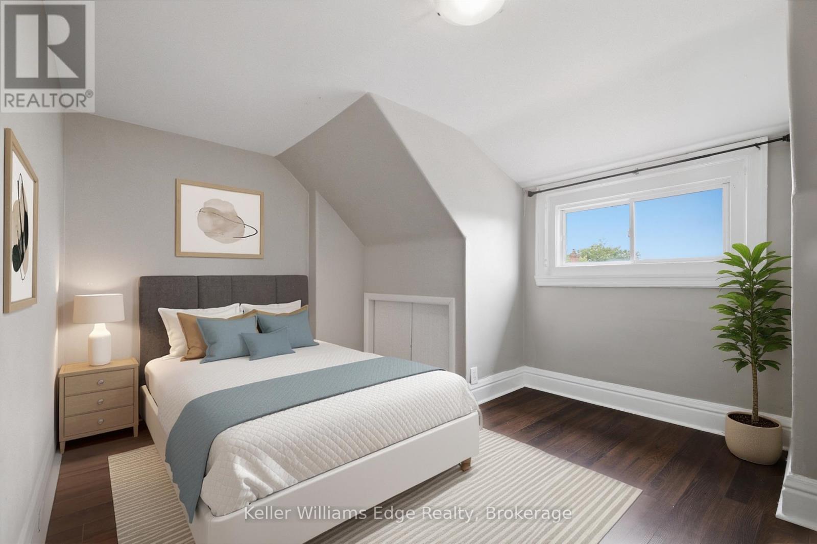 104 Rosslyn Avenue N Property Photo 42
