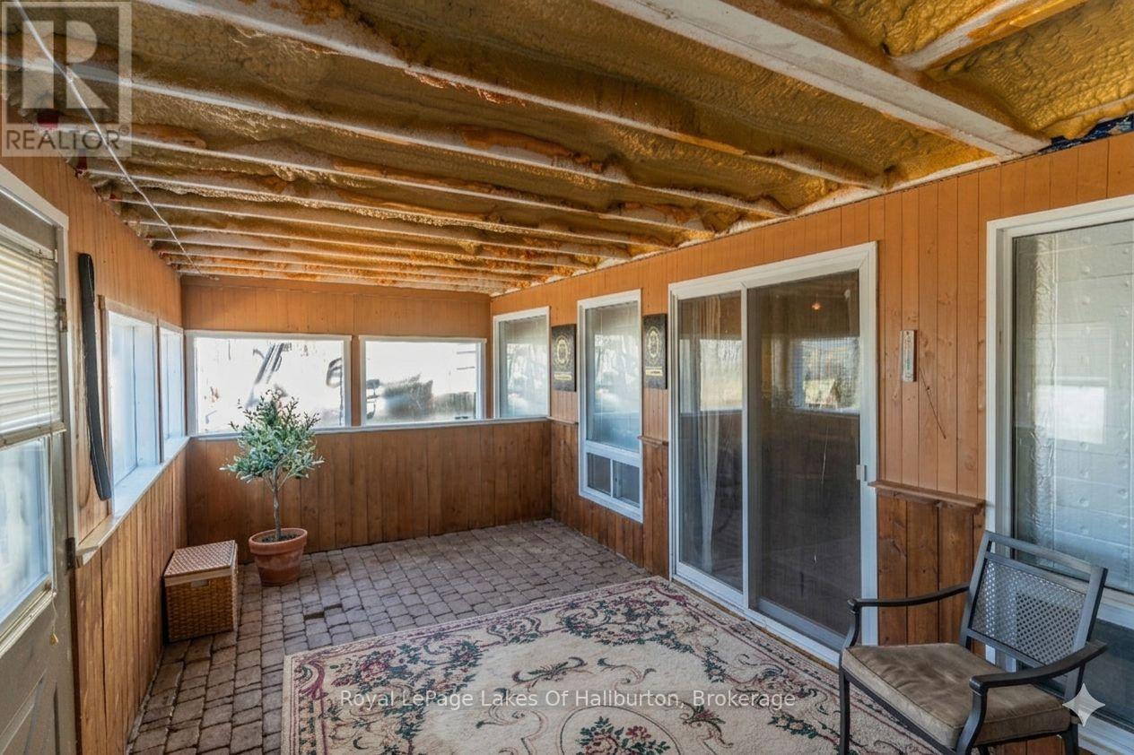 1096 Chelsea Lane Property Photo 36