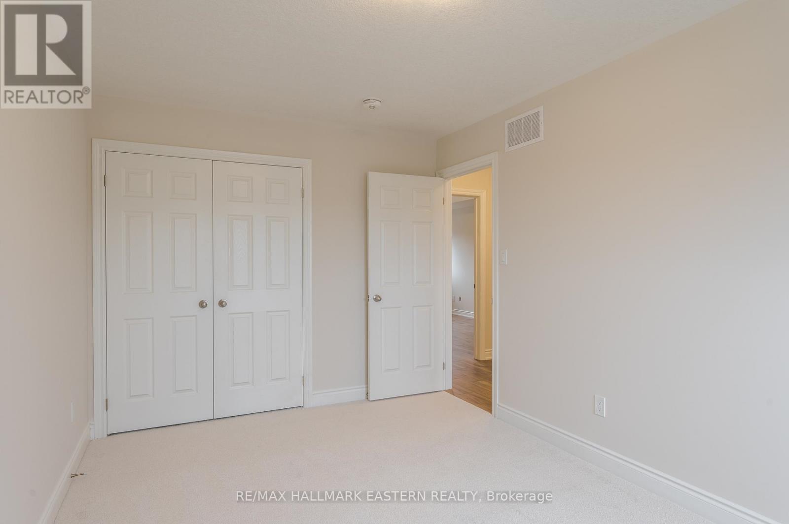 17 Coldbrook Drive Property Photo 18