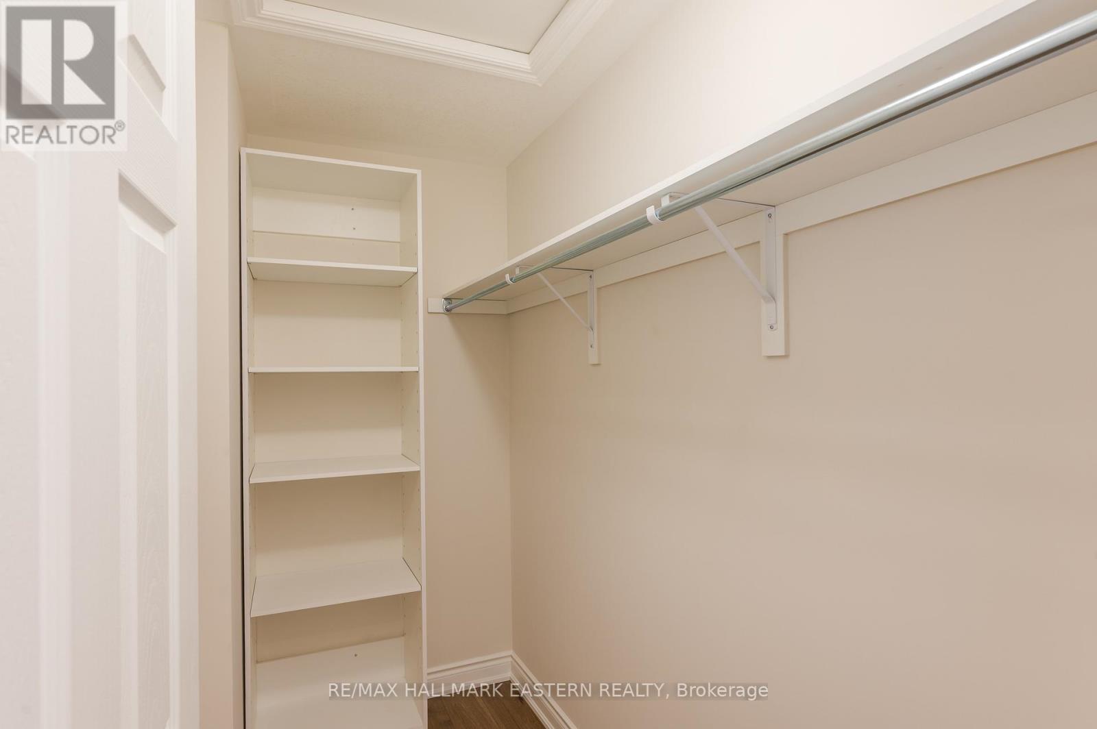 17 Coldbrook Drive Property Photo 22