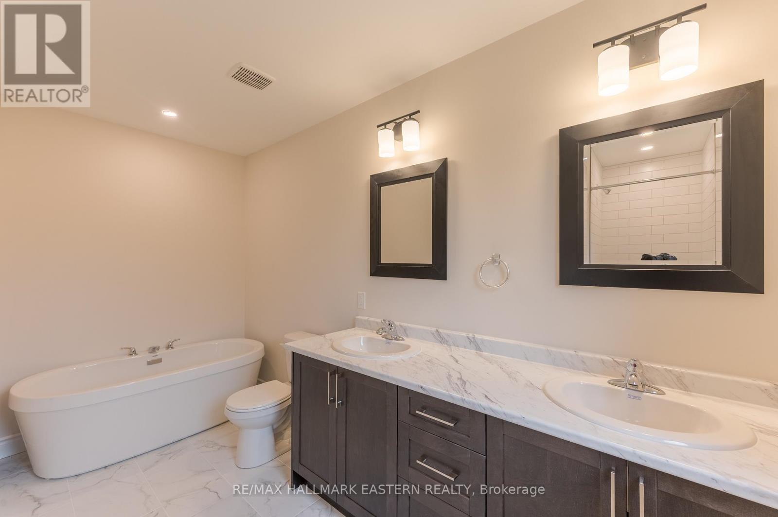 17 Coldbrook Drive Property Photo 24