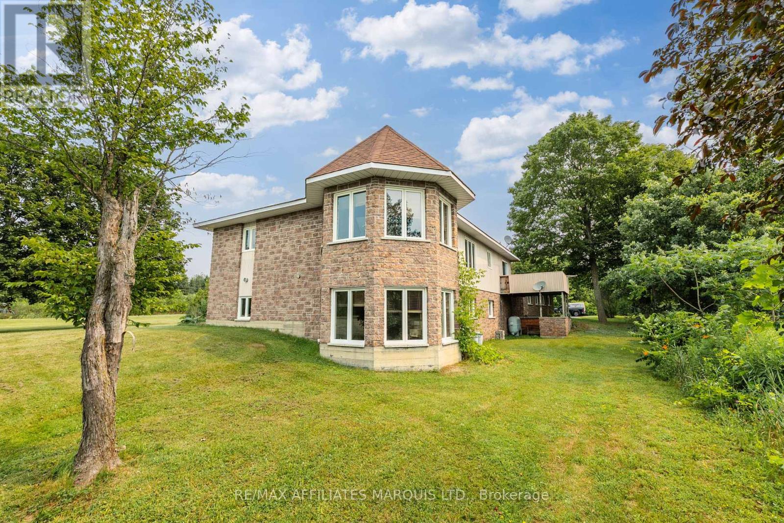 17588 Mcphail Road Property Photo 13