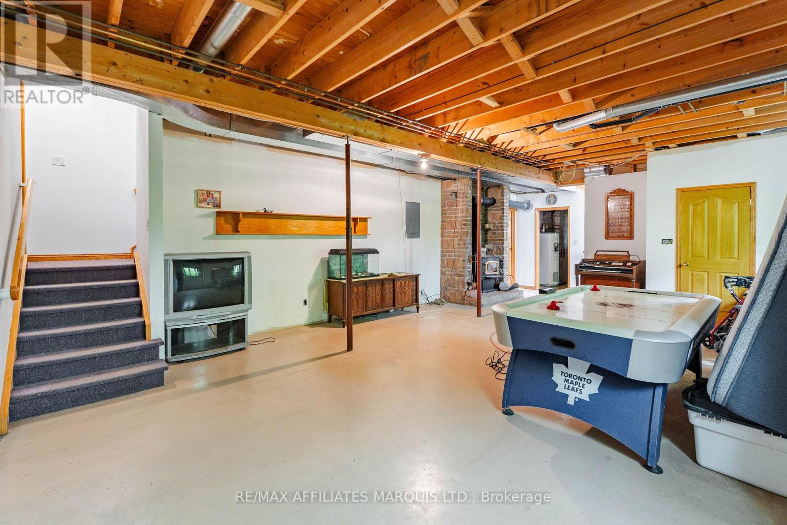 17588 Mcphail Road Property Photo 30