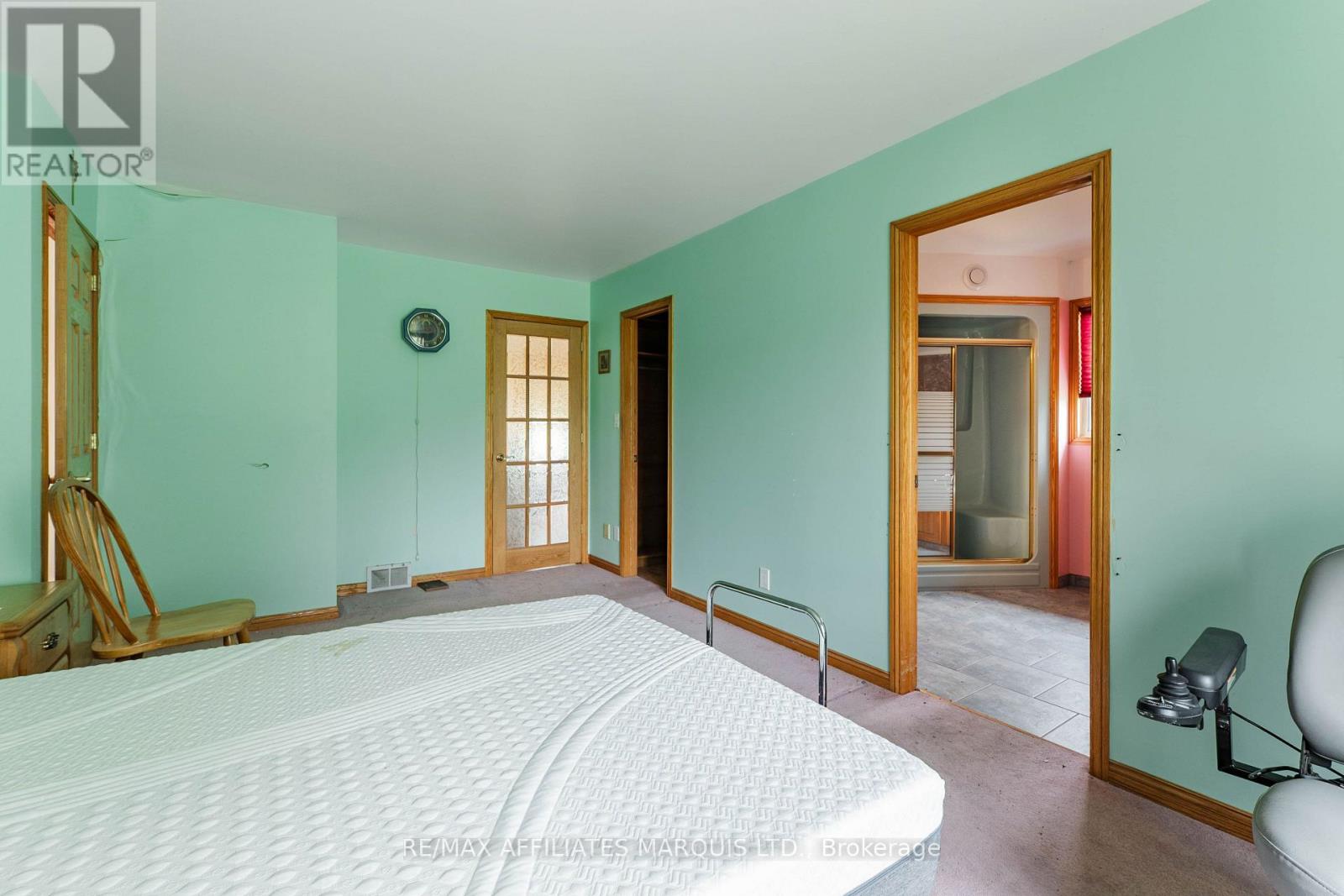 17588 Mcphail Road Property Photo 40