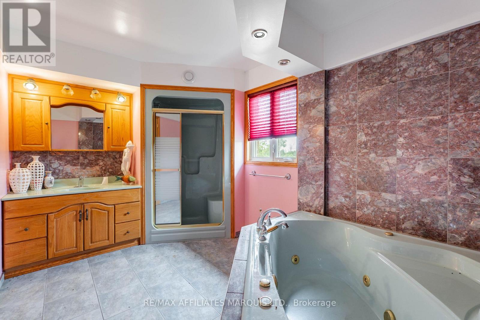 17588 Mcphail Road Property Photo 41